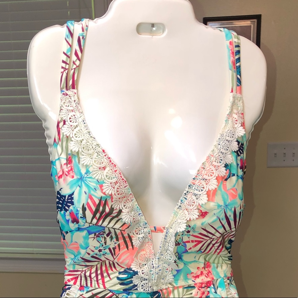 👙🌞New Tropical 🏝Print 1pc Swim 🏊♀️Suit - Picture 1 of 8